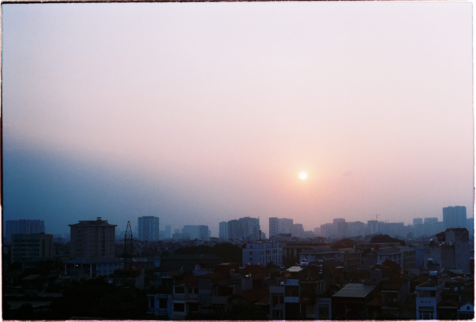Nỗi nhớ có hình gì?